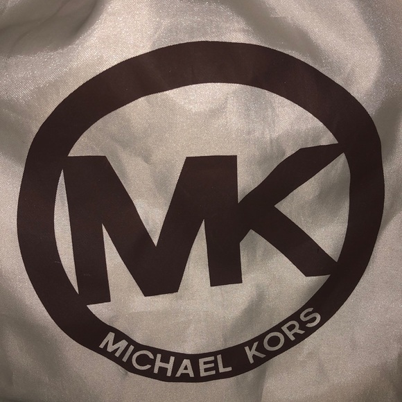 Michael Kors Grayson Vanilla medium satchel bag - Picture 7 of 7